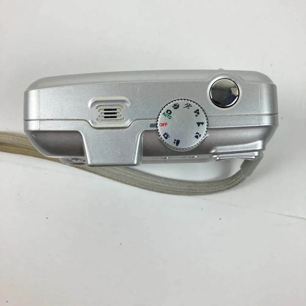 Kodak Easy to Share CX7430 Digital Camera Untested Parts Only